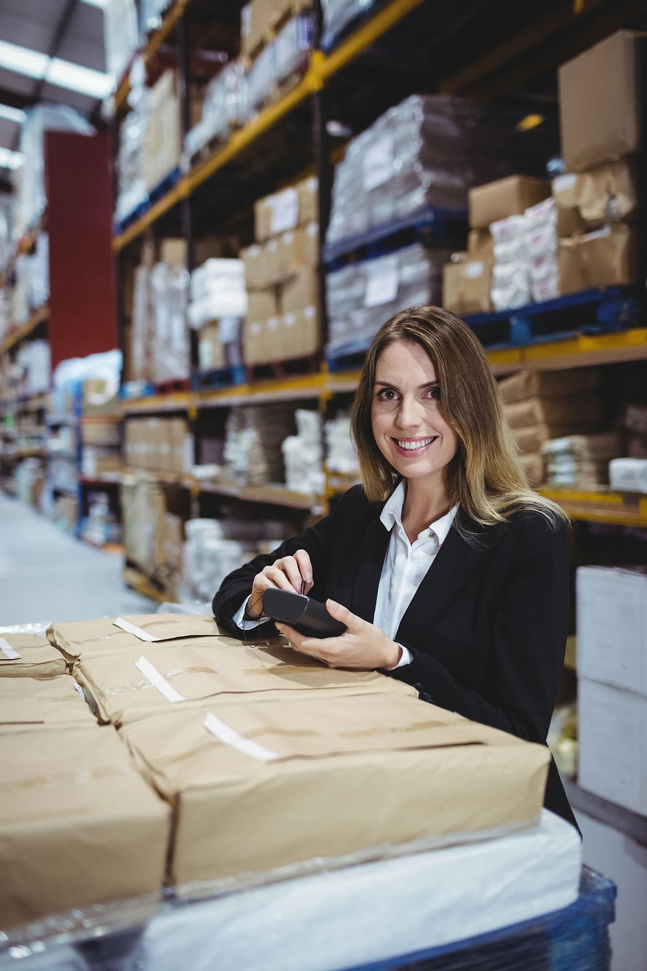 Warehouse manager packing online orders